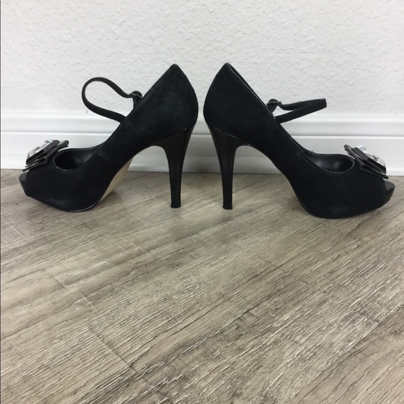 White house black market heels - Picture 5 of 7